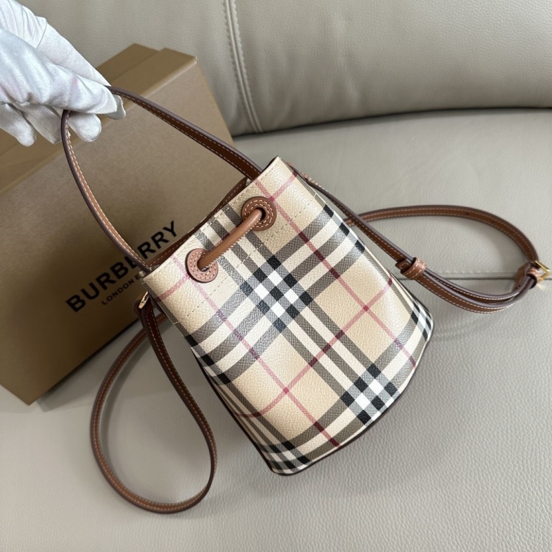 Bv*b*rry bucket bags